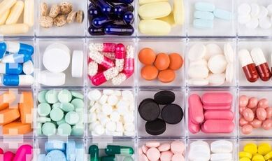 Treatment of osteochondrosis with drugs